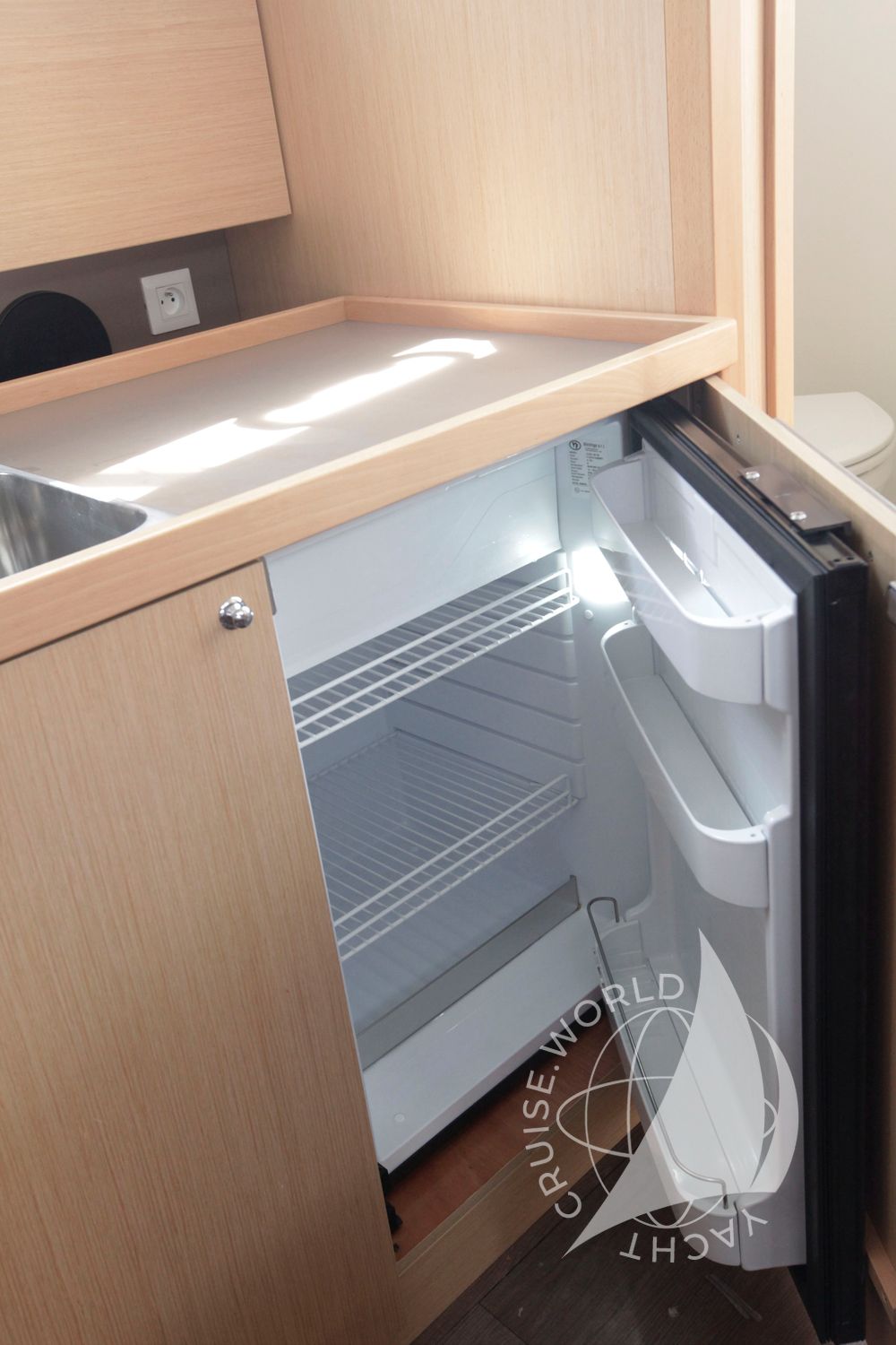 Fridge