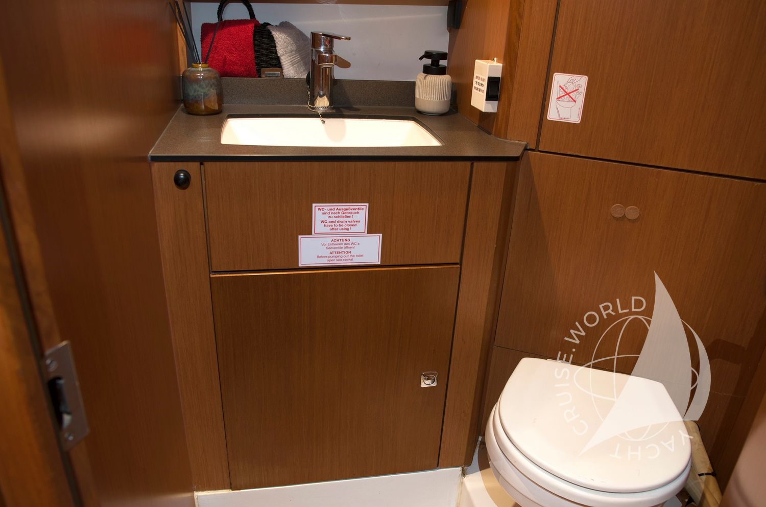 Front Cabin