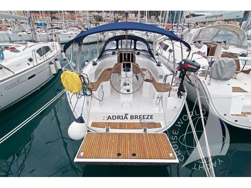 Adria Breeze
