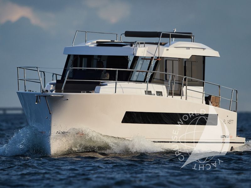 ELEGANCE FLYBRIDGE