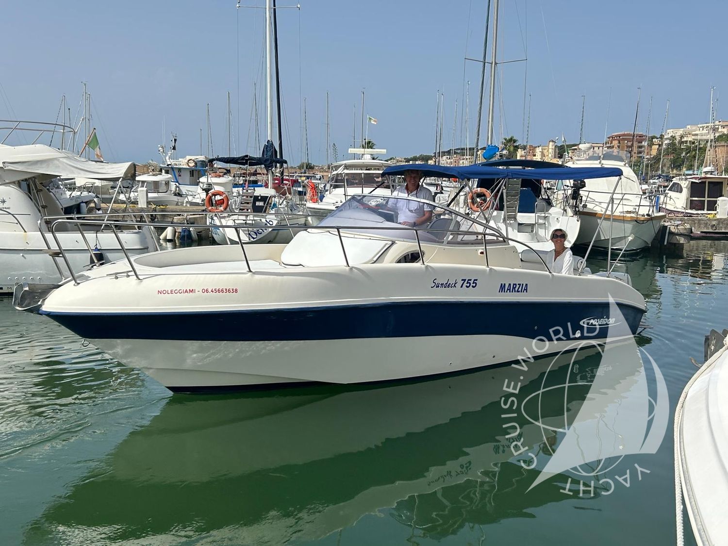 Poseidon Sundeck 755