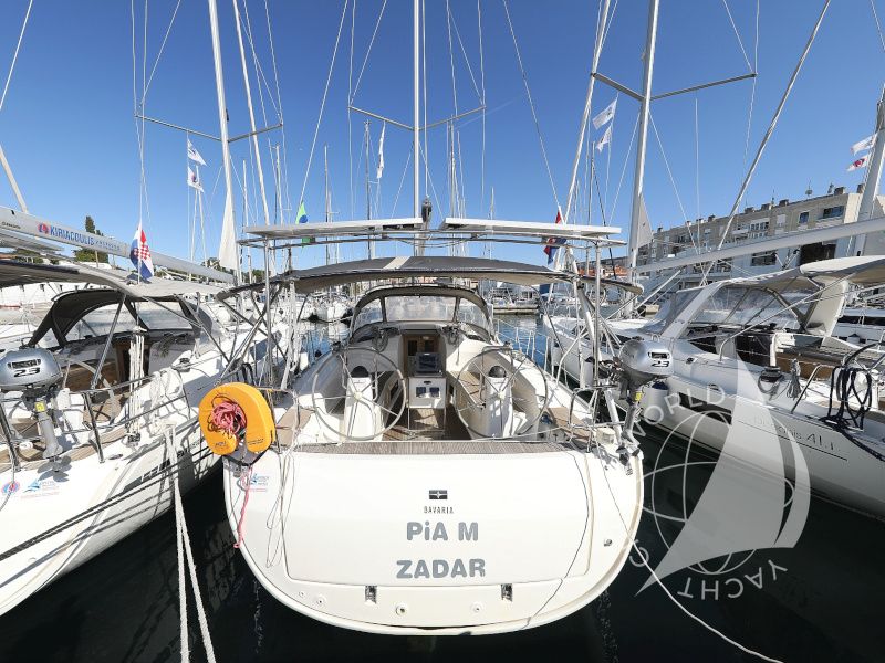 PIA M