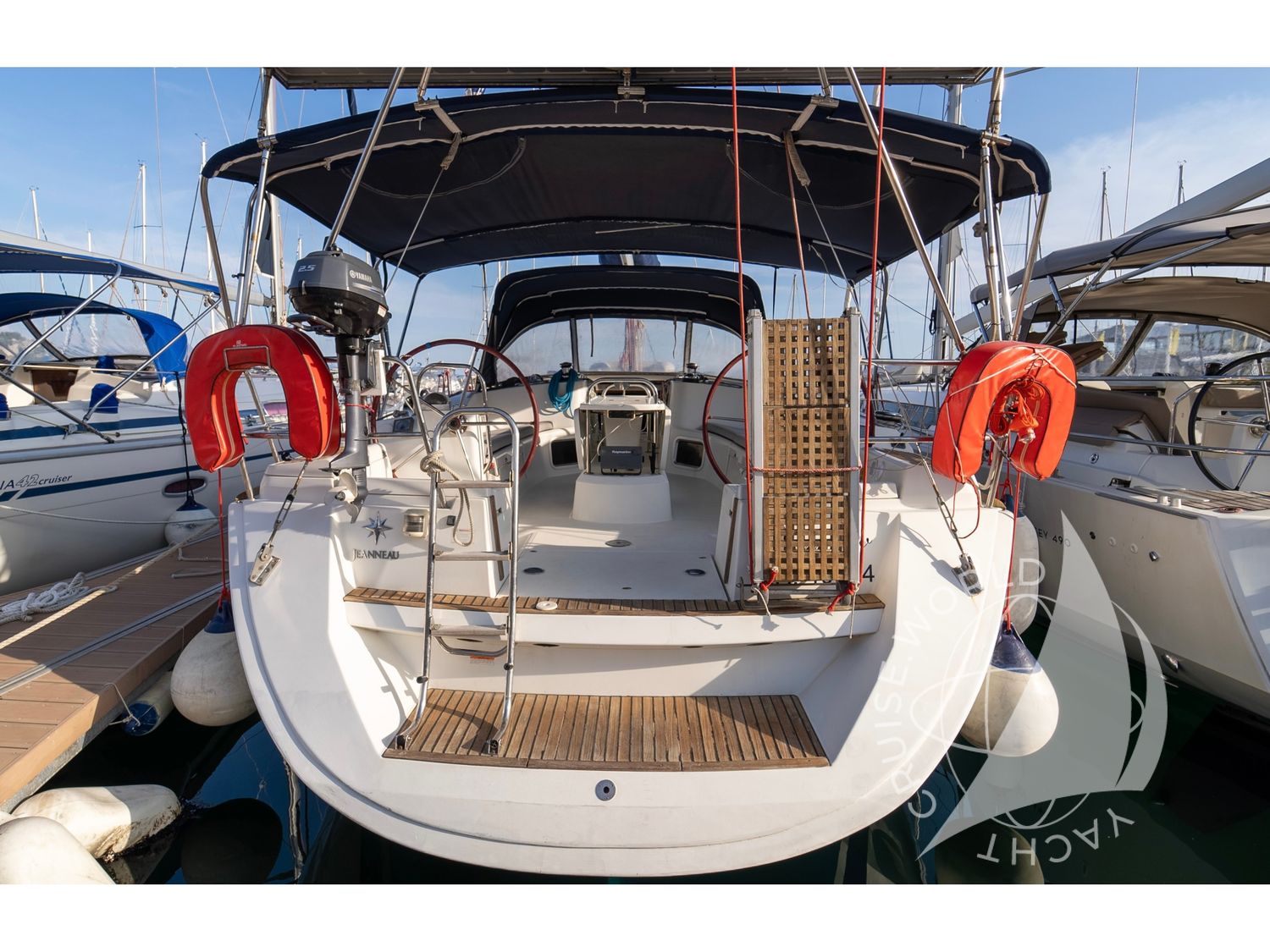 Beethoven ( with Bowthruster ,Solar Panels)