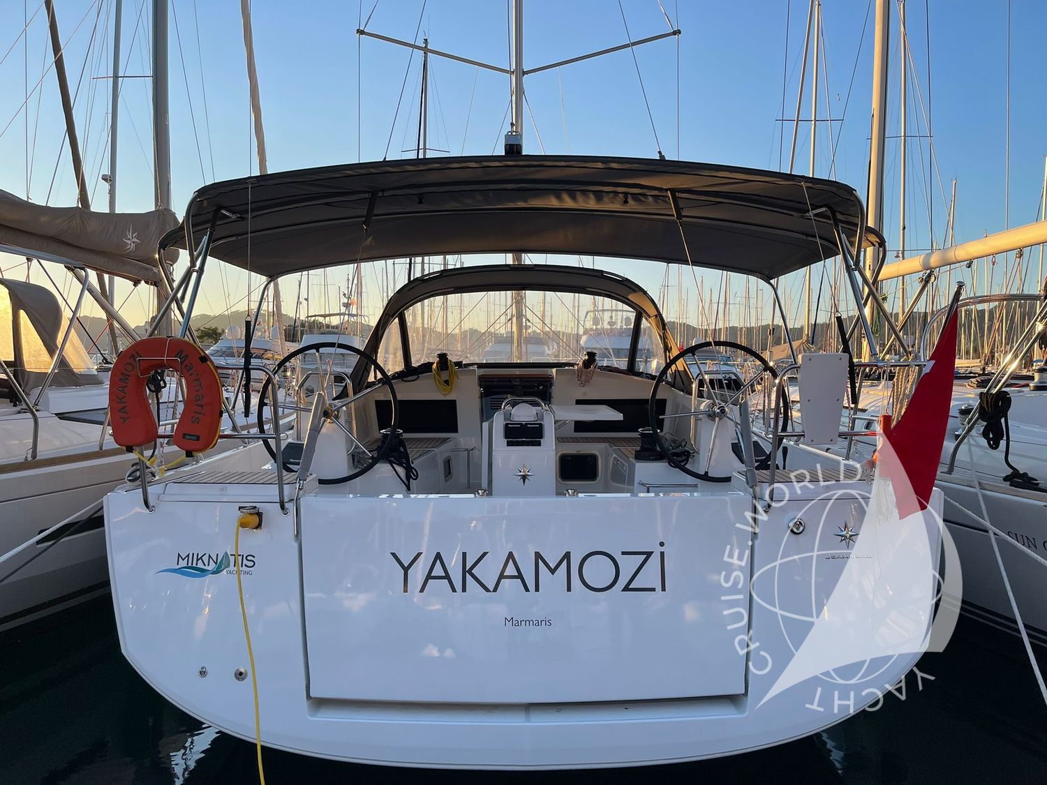 Yakamozi