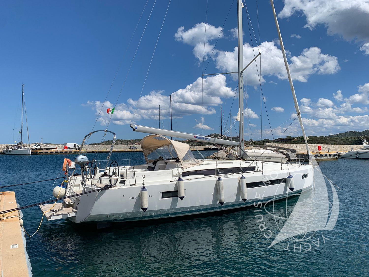 Изображение яхты